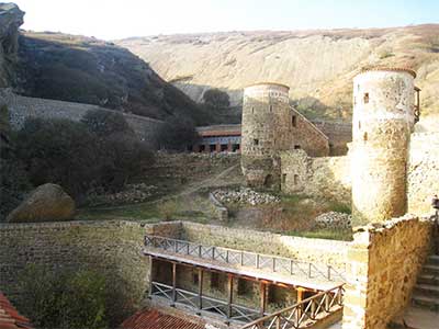 Manastir.Karpi.jpg